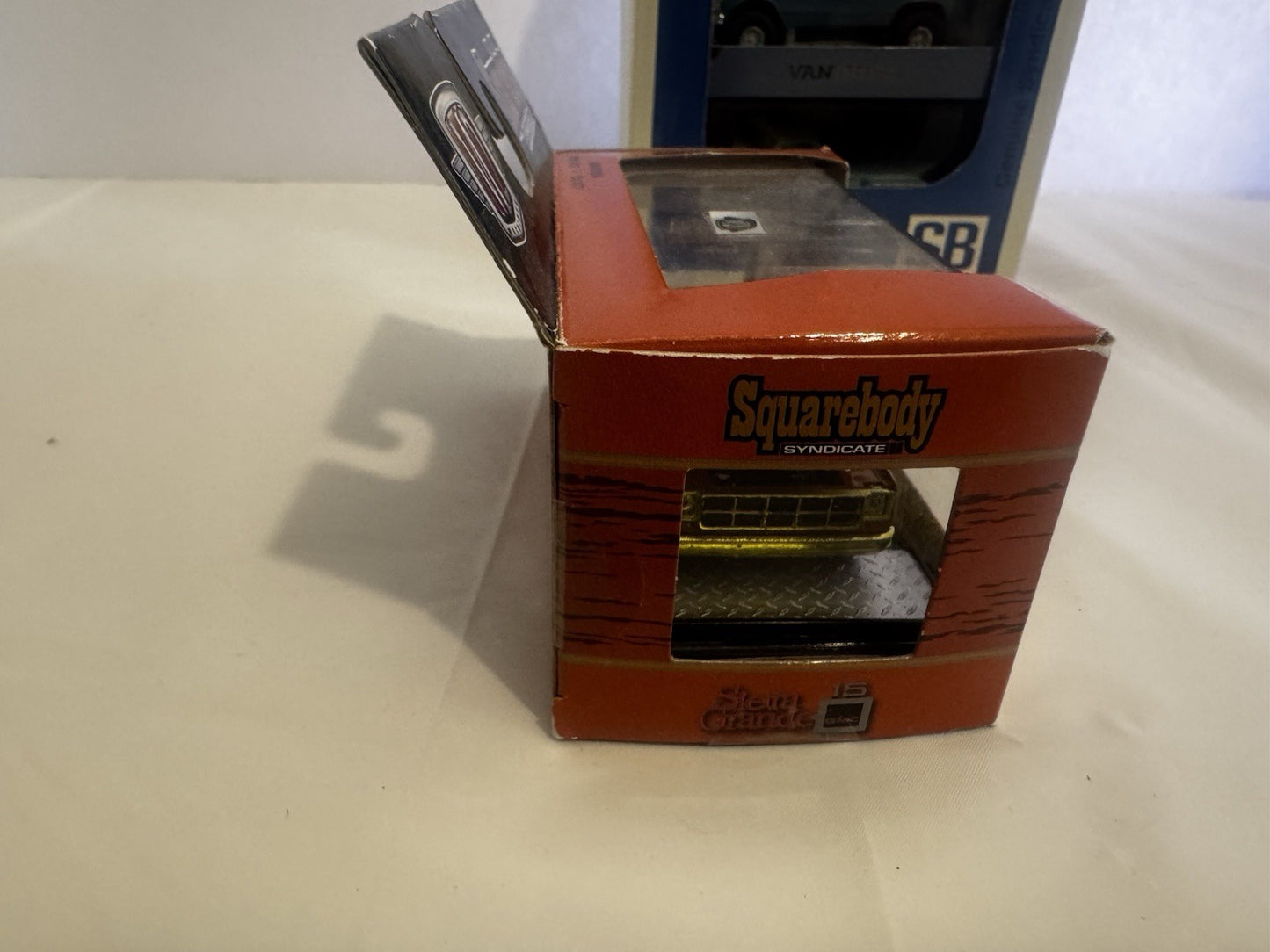 M2 Machines Squarebody Syndicate Set of 6 Sleeve Release With Chase