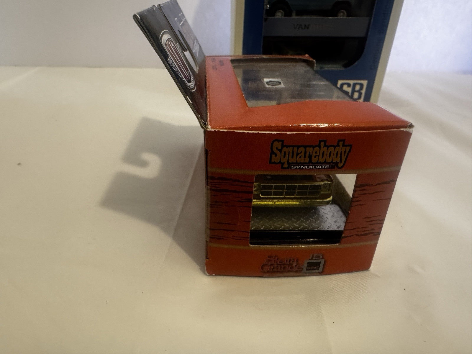 M2 Machines Squarebody Syndicate Set of 6 Sleeve Release With Chase