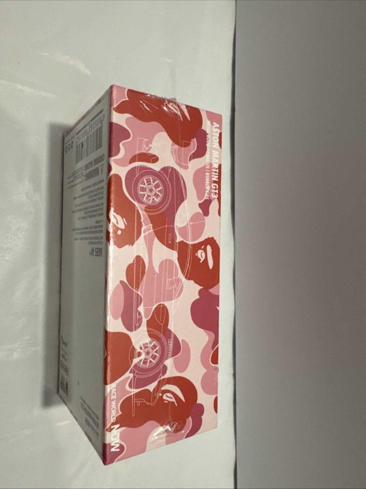 Pop Race Aston Martin 1:64 GT3 BAPE A Bathing Ape Pink Camo Diecast New Sealed