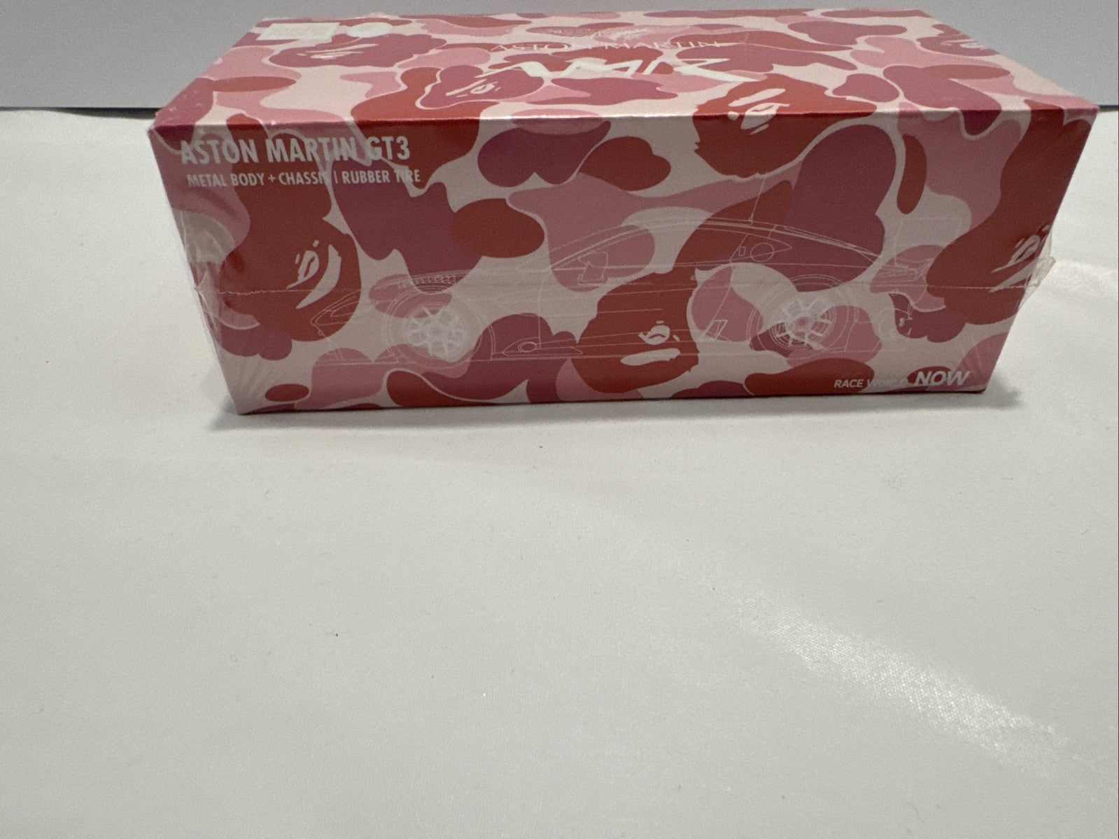 Pop Race Aston Martin 1:64 GT3 BAPE A Bathing Ape Pink Camo Diecast New Sealed