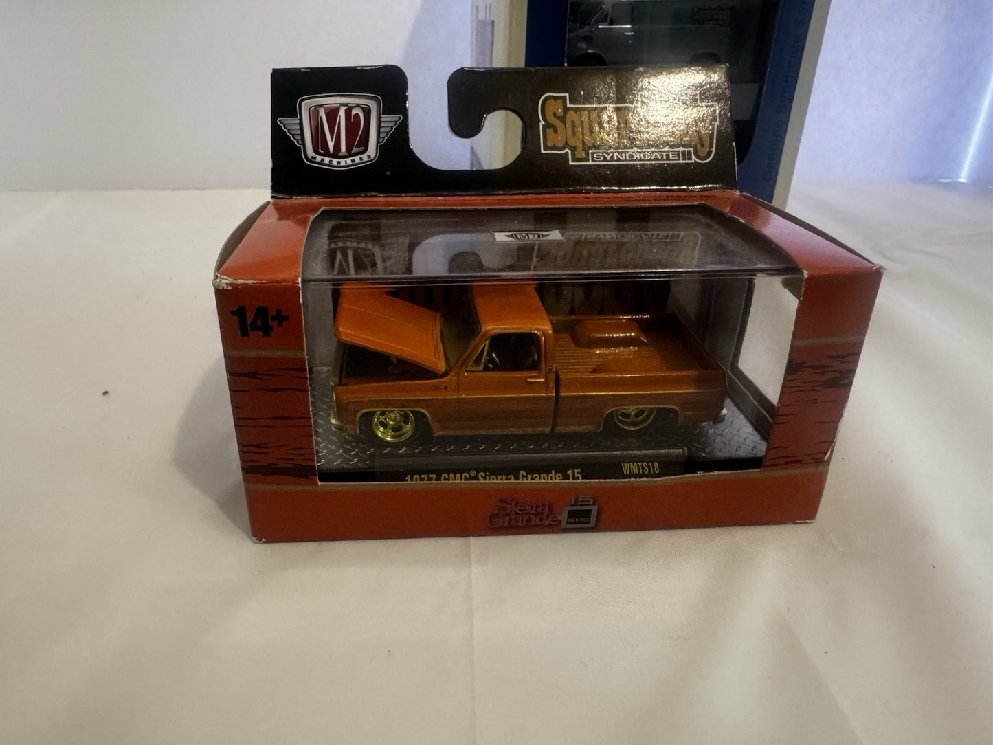M2 Machines Squarebody Syndicate Set of 6 Sleeve Release With Chase