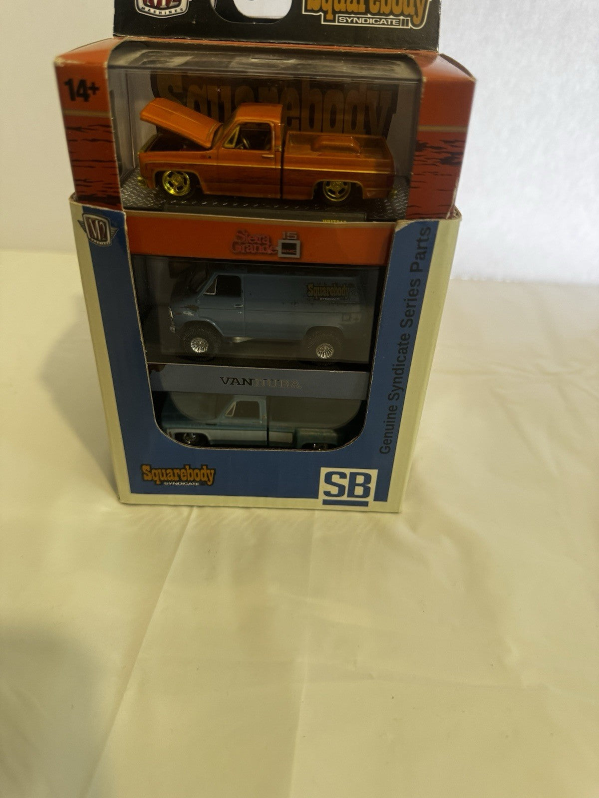 M2 Machines Squarebody Syndicate Set of 6 Sleeve Release With Chase